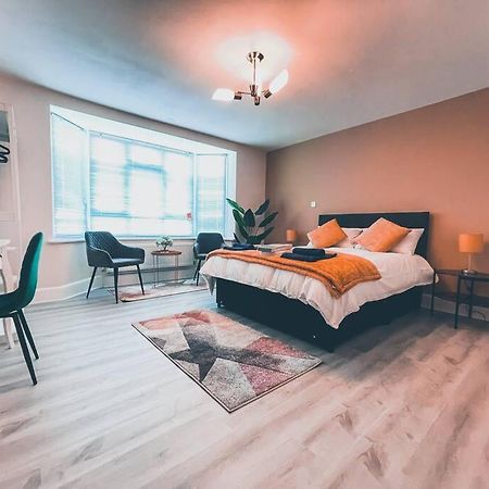 Modern 3 Ground Floor Parking And Garden Apartment Bournemouth Luaran gambar