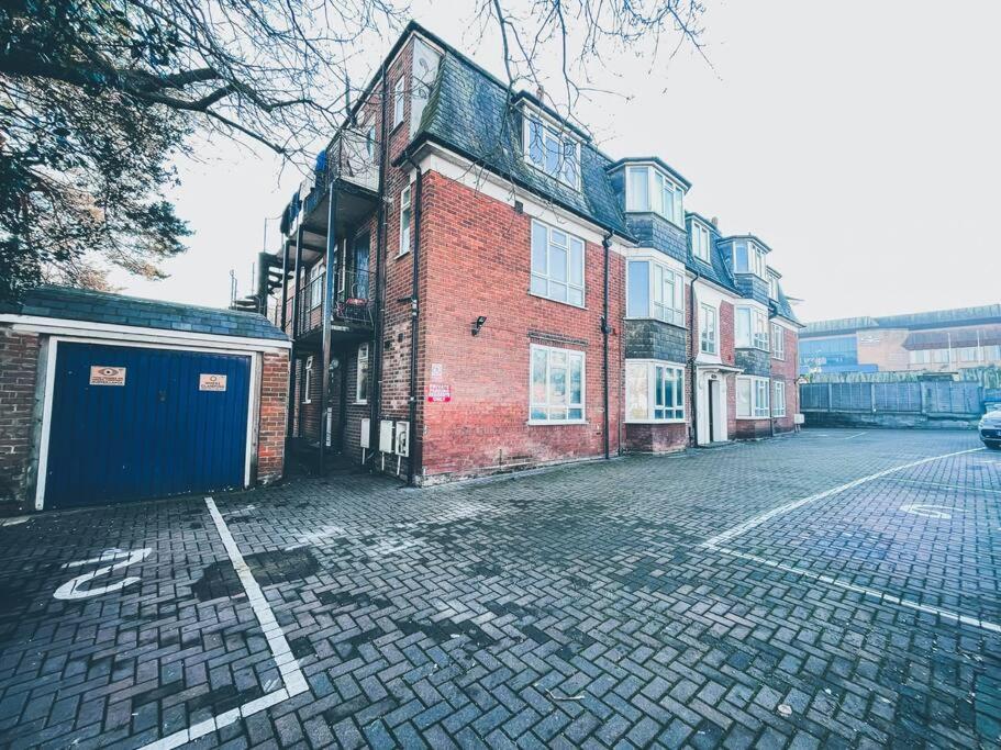 Modern 3 Ground Floor Parking And Garden Apartment Bournemouth Luaran gambar