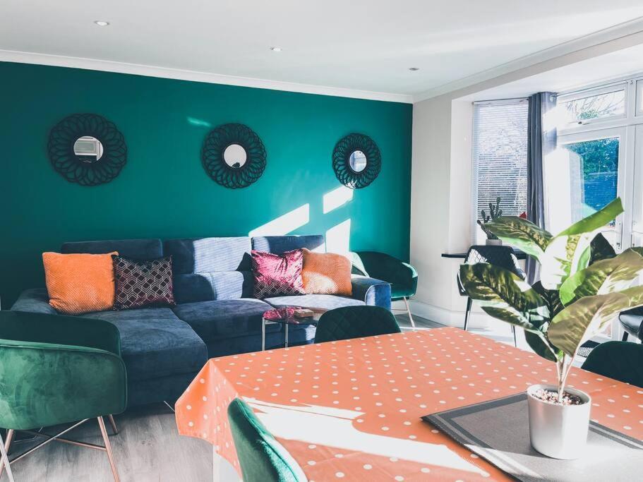 Modern 3 Ground Floor Parking And Garden Apartment Bournemouth Luaran gambar