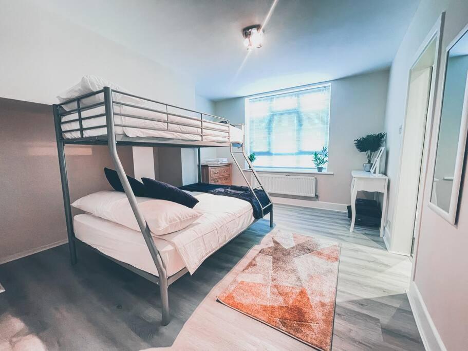 Modern 3 Ground Floor Parking And Garden Apartment Bournemouth Luaran gambar
